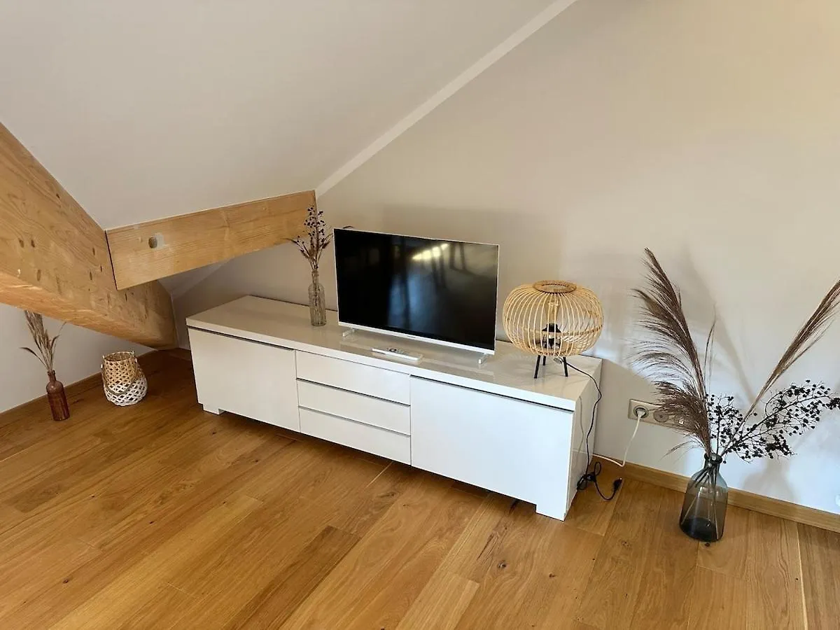 Apartment Appartement, 20M Du Lac Conjux, Vue Lac France