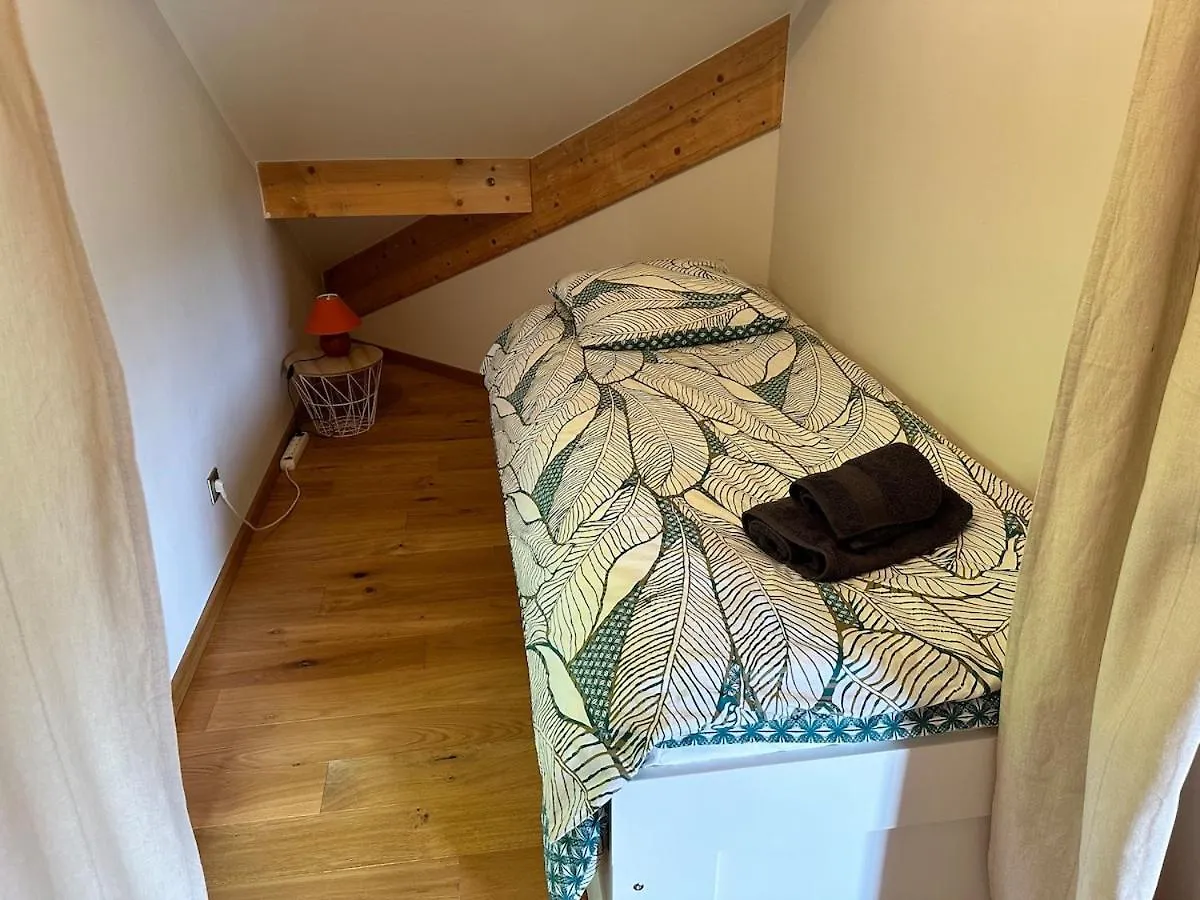 Appartement, 20M Du Lac Conjux, Vue Lac Apartment